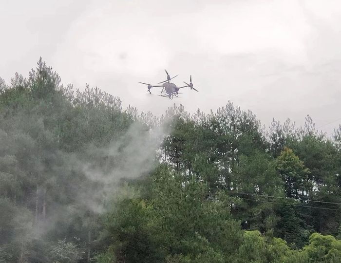 松材线虫病新型药剂无人机飞防喷药.jpg